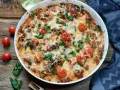 Tortellini z mięsem: Z czym jeść? Sosy, zapiekanki i triki na perfekcję
