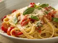 Spaghetti z mascarpone: Szybki przepis na kremowy sos!
