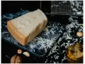 Jak długo dojrzewa parmezan? Przewodnik po wiekach i smakach