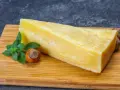 Gdzie kupić Parmigiano Reggiano D.O.P.? Sprawdź ceny i jakość