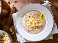 Kremowa zupa pieczarkowa z makaronem: Prosty przepis krok po kroku