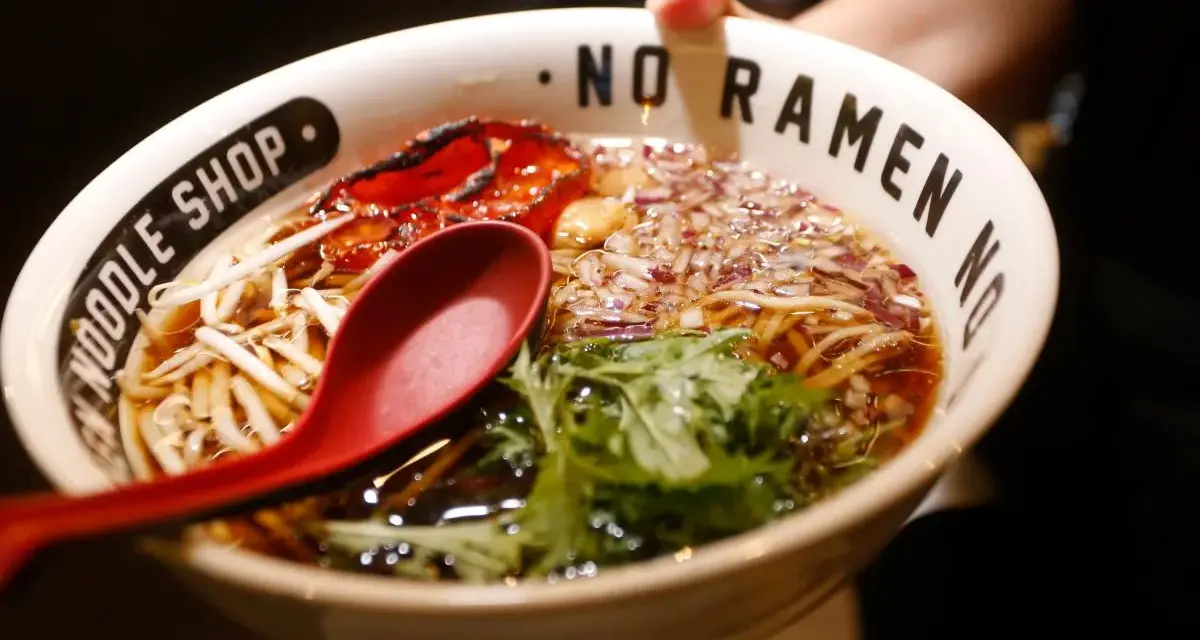 Jak zrobić ramen w domu? Prosty przewodnik po składnikach i przepisach