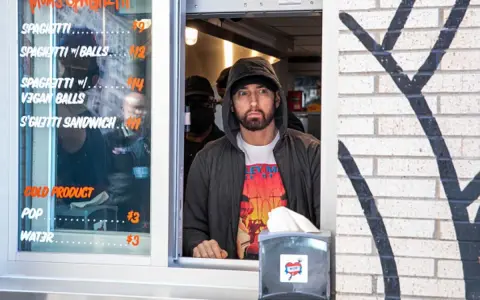 Mom's Spaghetti Detroit: Czy kultowa restauracja Eminema warta jest wizyty?