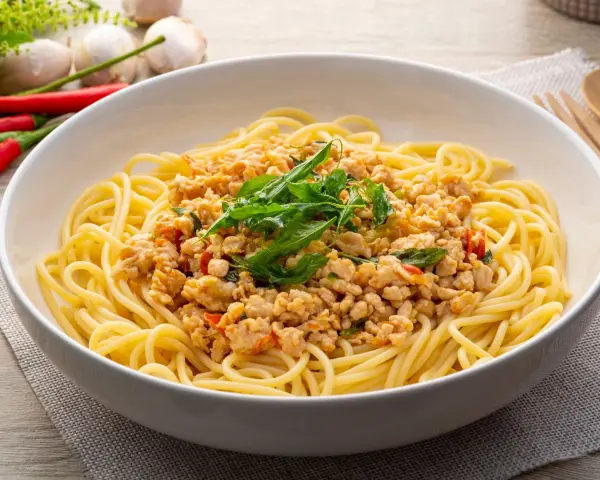 Spaghetti z indyka: przepis na lekki i szybki obiad