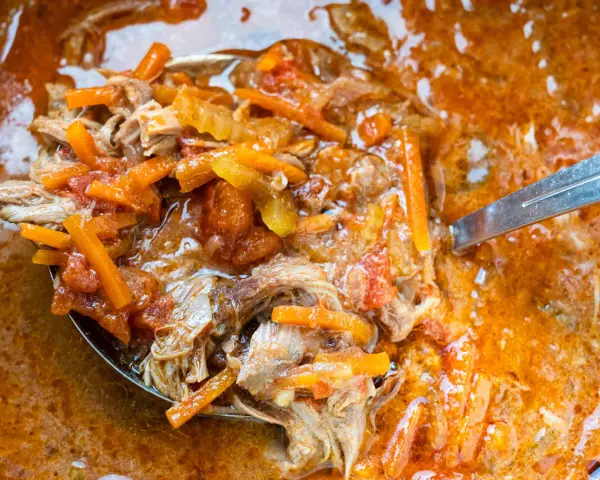 Zupa ogonowa: Klasyk PRL. Mój przepis na idealny smak!